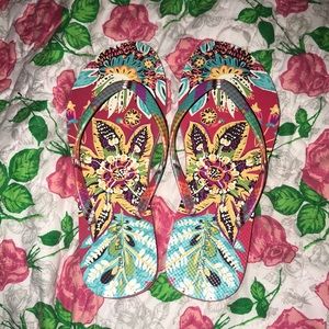 Vera Bradley sandals